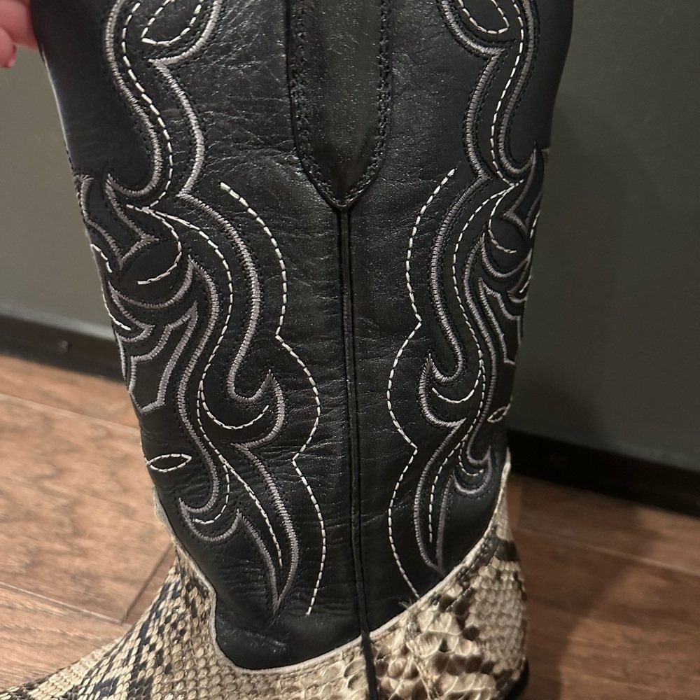 Python Snake Cowboy Boots - Picture 6 of 8